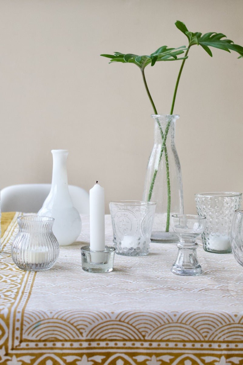 Caraffe seeded glass