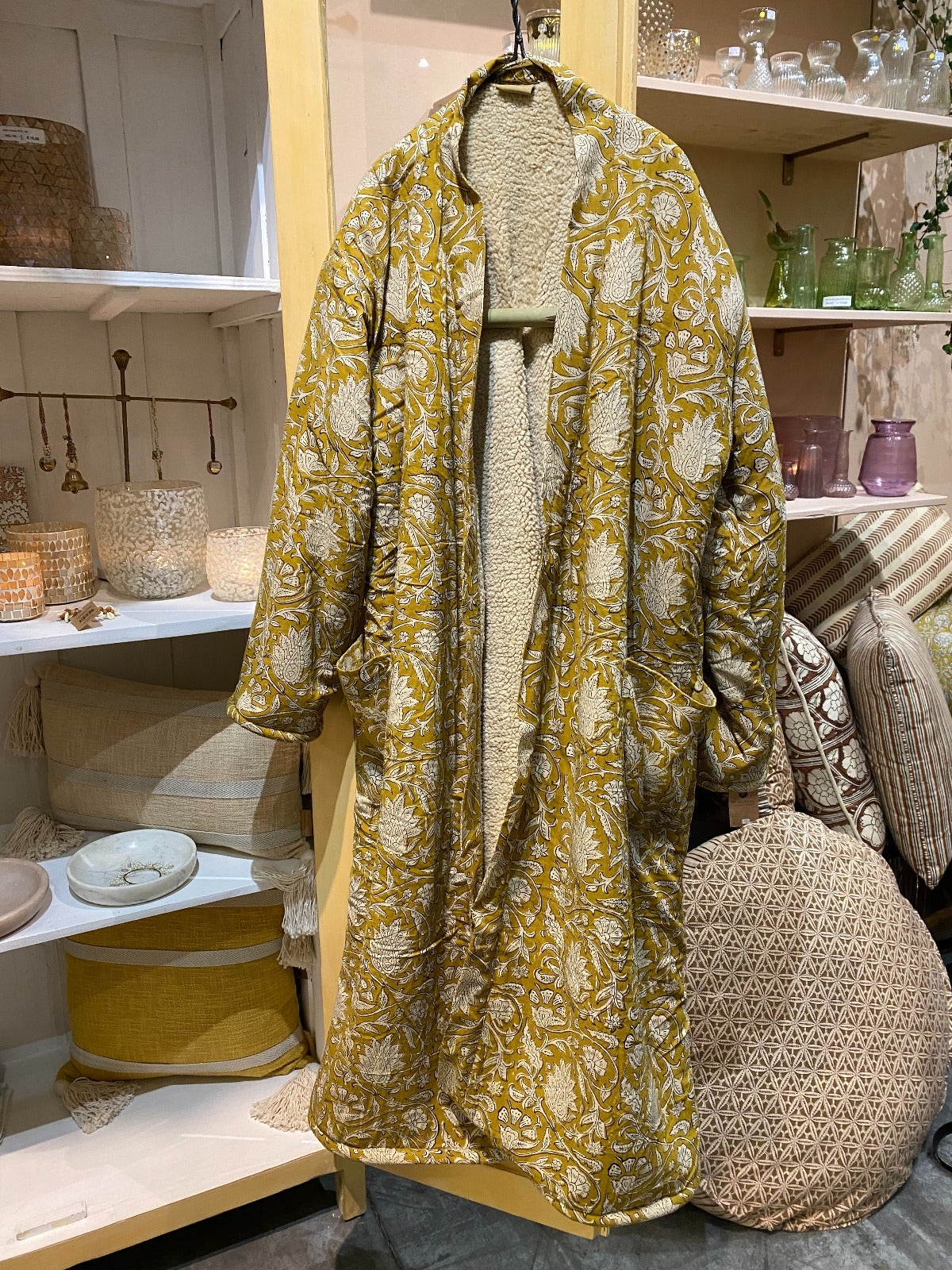 Sherpa kimono yellow