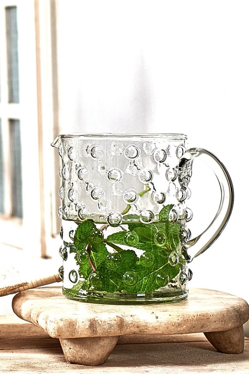 Jug with dots