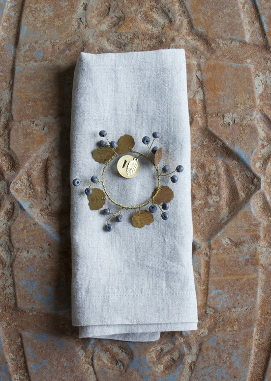 Napkin ring black wooden bead