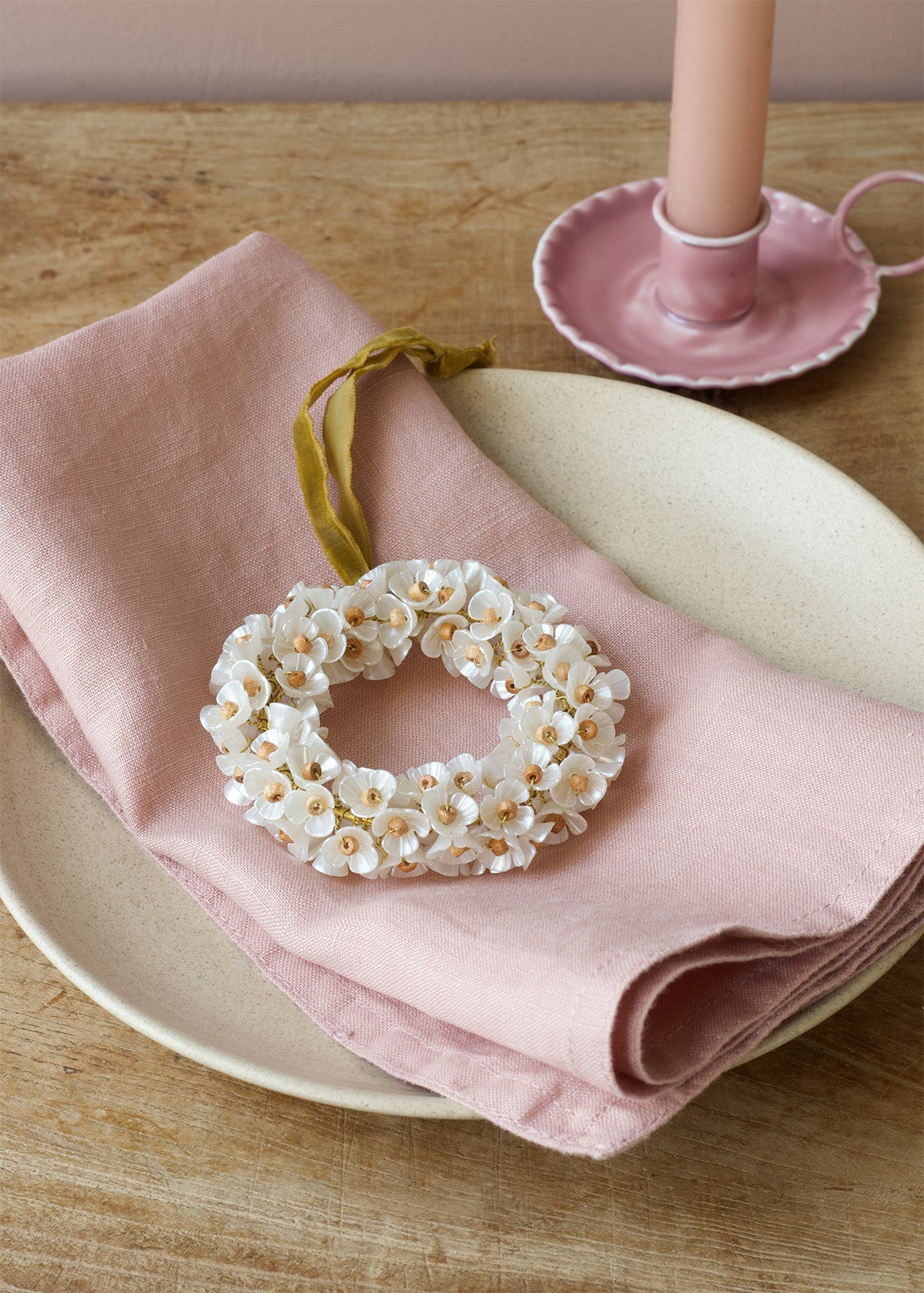 Wreath Almond Blossom Small