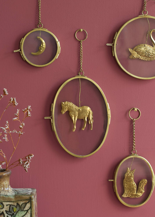 Oval Hanging Photo Frame