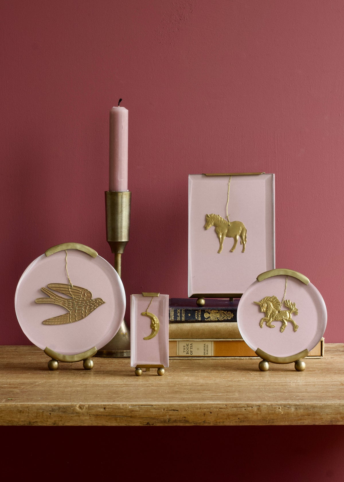 Round Brass Photo Frame