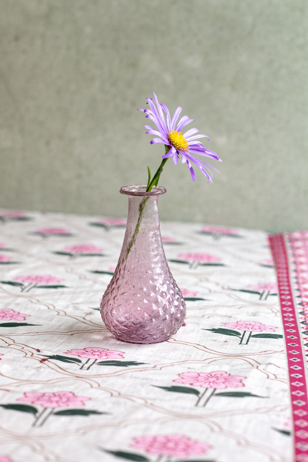 Petite Glass Vase Soft Lilac