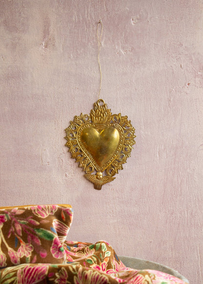 Angel sacred heart