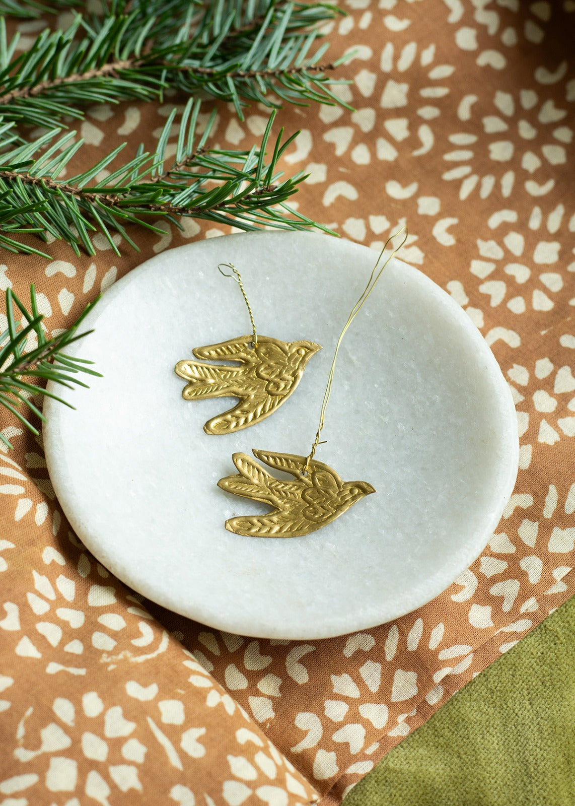 Swallow Hanger