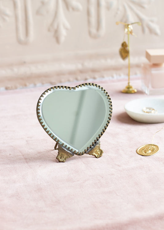 Table mirror heart