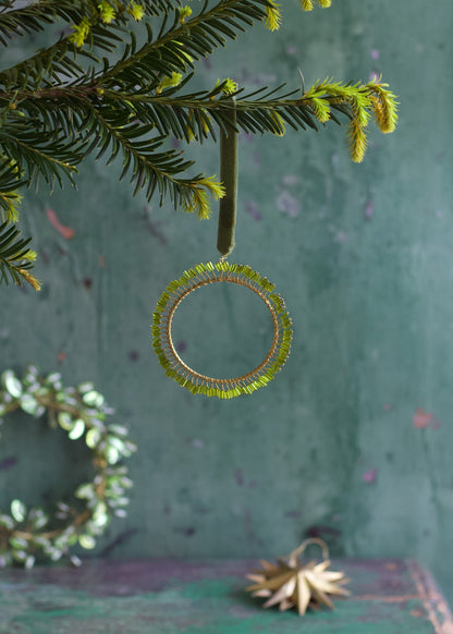 Lichtgroen kralendraad ornament