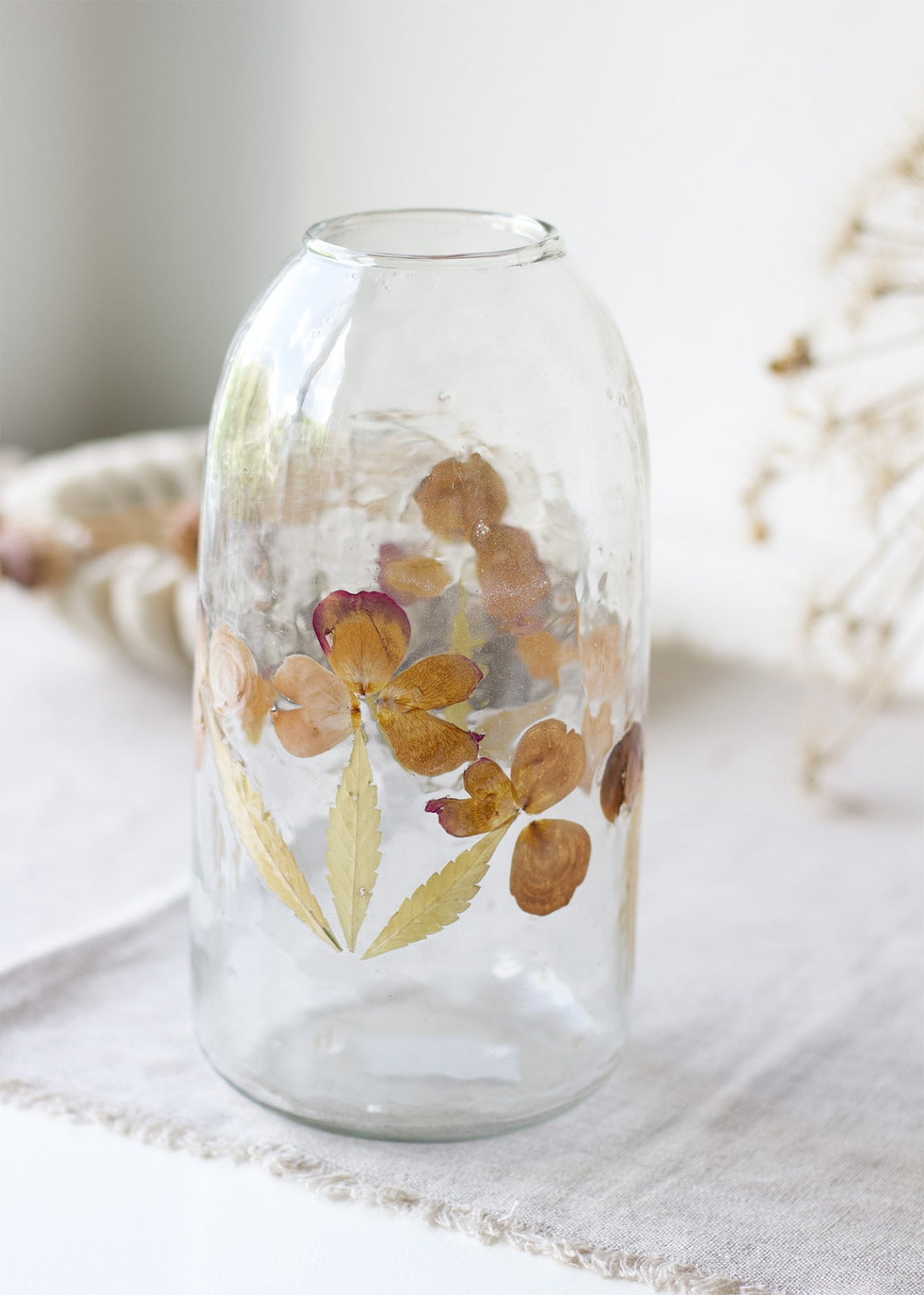 Glasvase gepresste Blumen