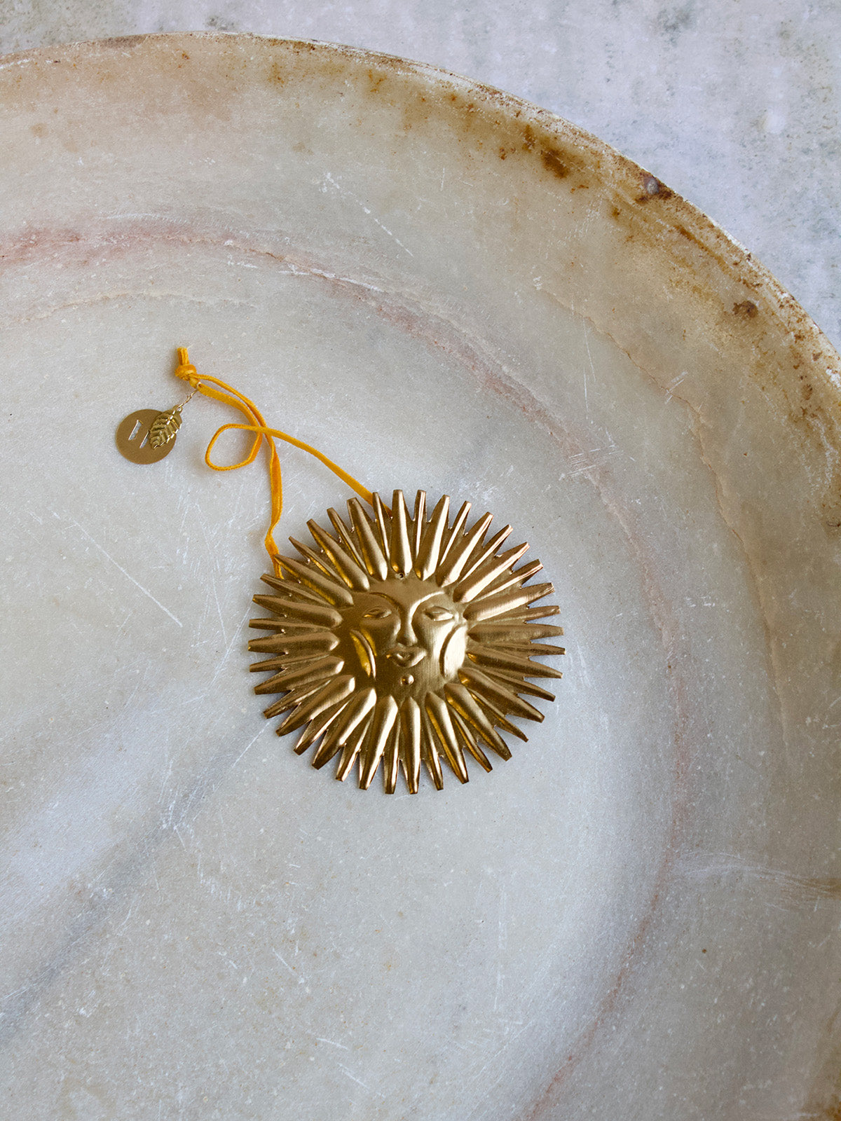 Zon ornament