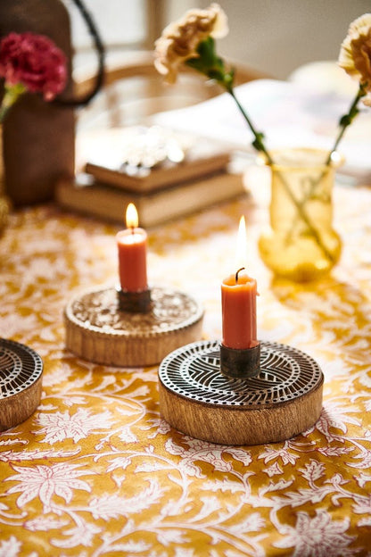 Candle holder round wood