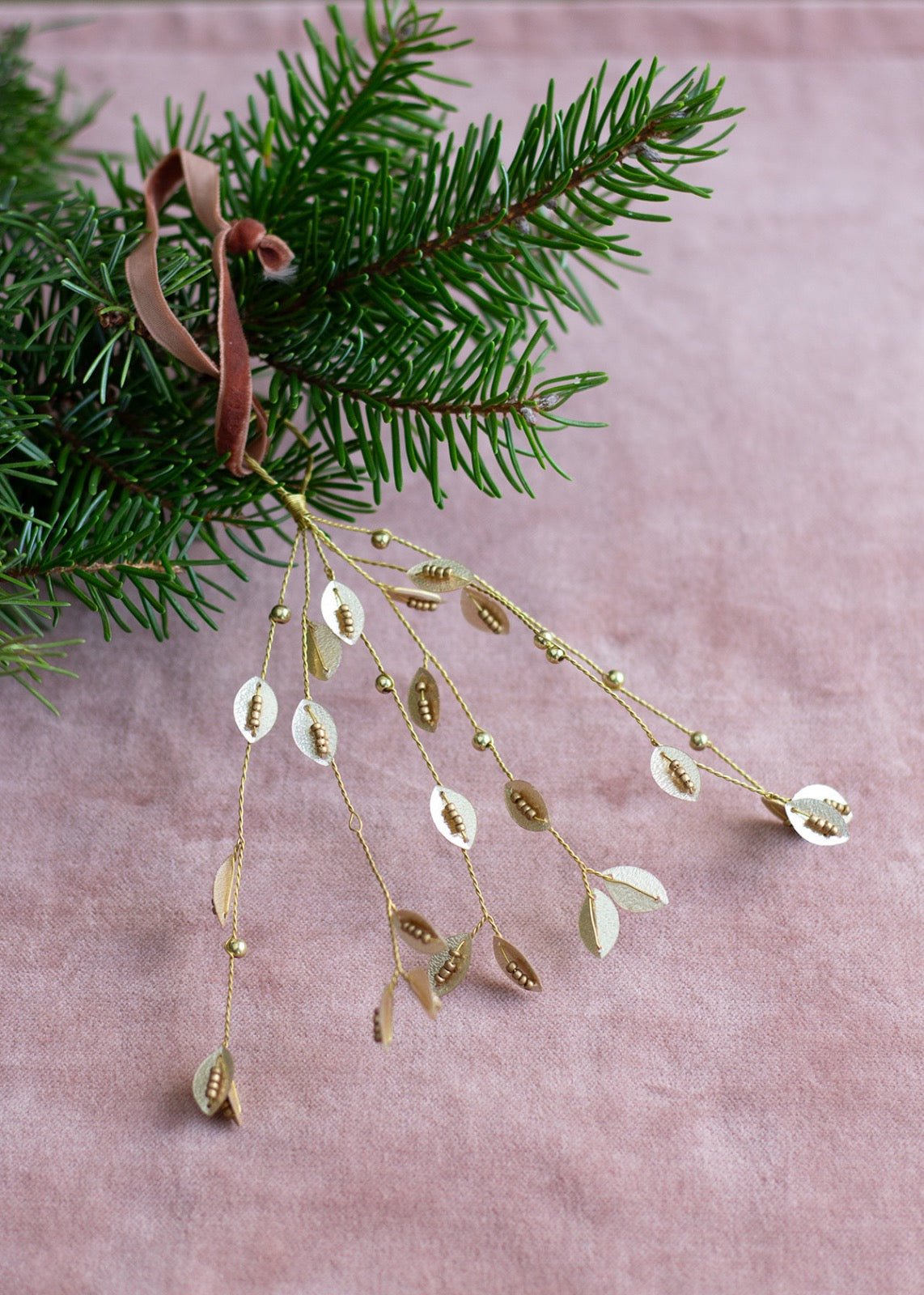 Champagne Mistletoe