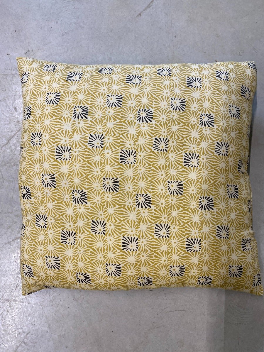 Cushion incl filling
