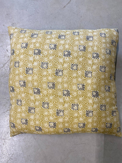 Cushion incl filling