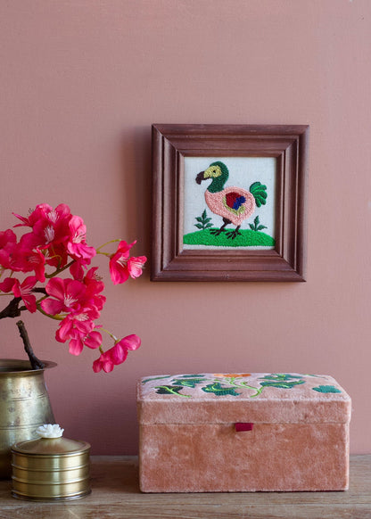 Embroidery Frame Dodo Bird
