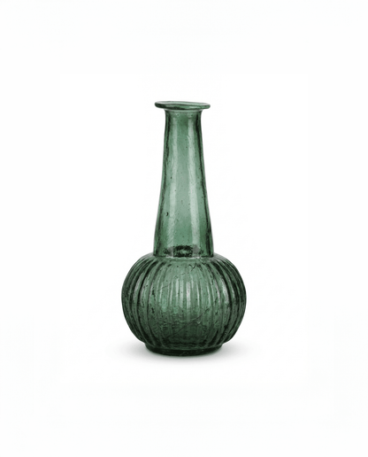 Smaragdgrüne geriffelte Blumenvase