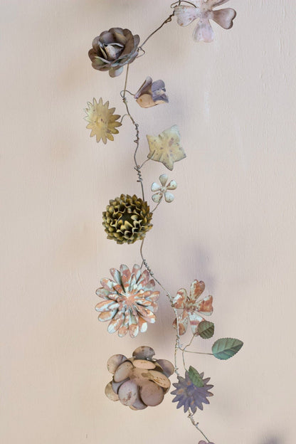 Garland metal flowers
