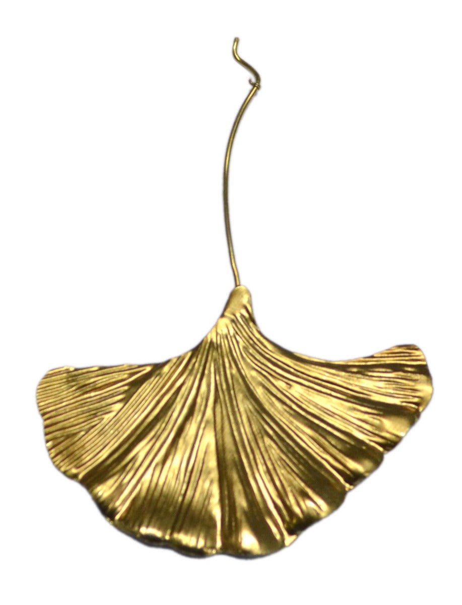 Ginkgo leaf decoration