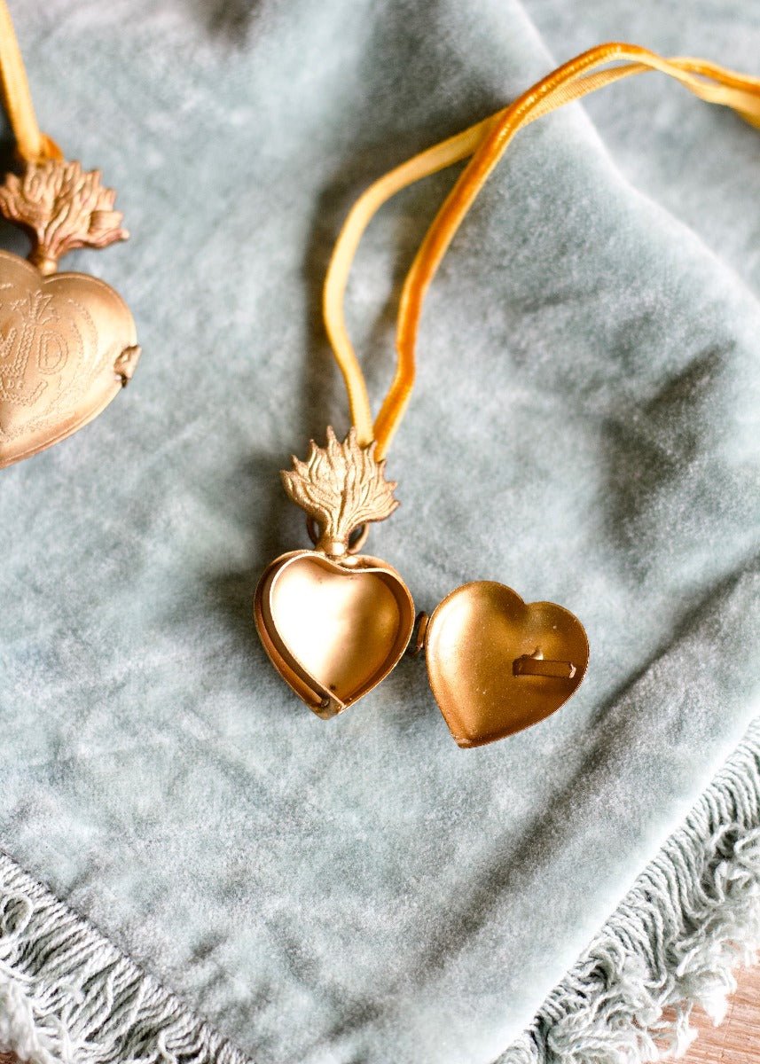 Mini sacred heart