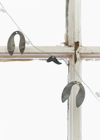 Mistletoe garland zinc