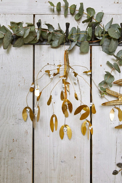Mistletoe gold