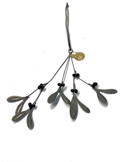 Mistletoe zinc