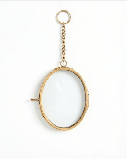 Oval Hanging Frame