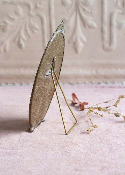 Oval mirror