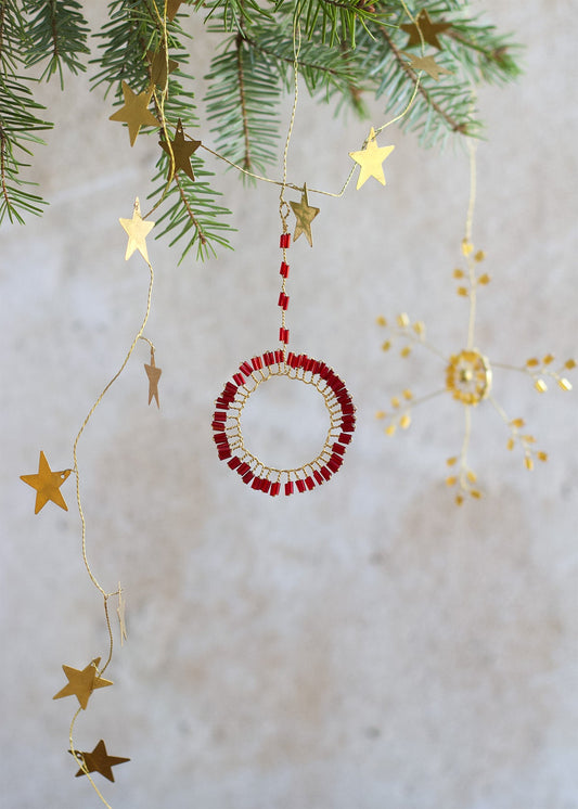 Rood kralen rond ornament