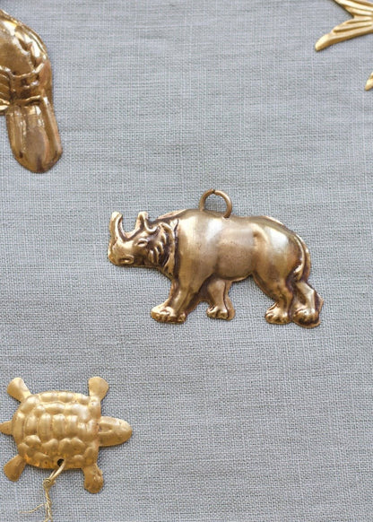Nashorn-Aufhänger