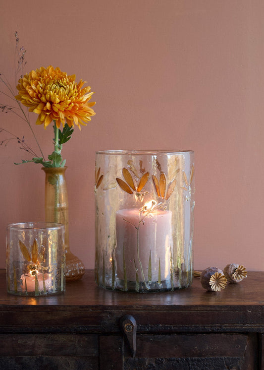 Teelichthalter mit gepressten Blumen