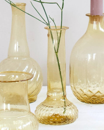 Vase en verre recyclé doré