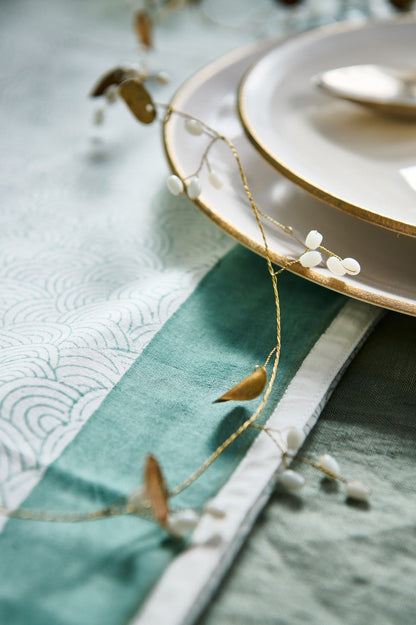 Garland Leafs And Pearls